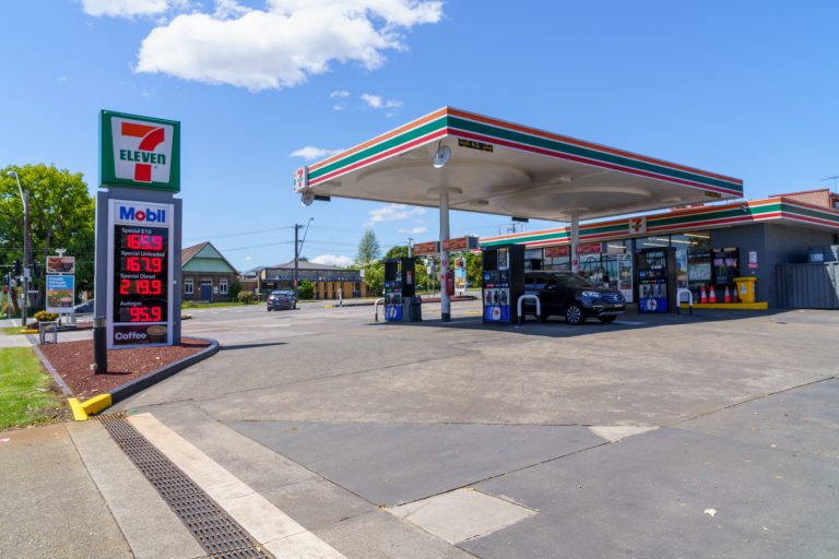 72 Cumberland Road, Ingleburn