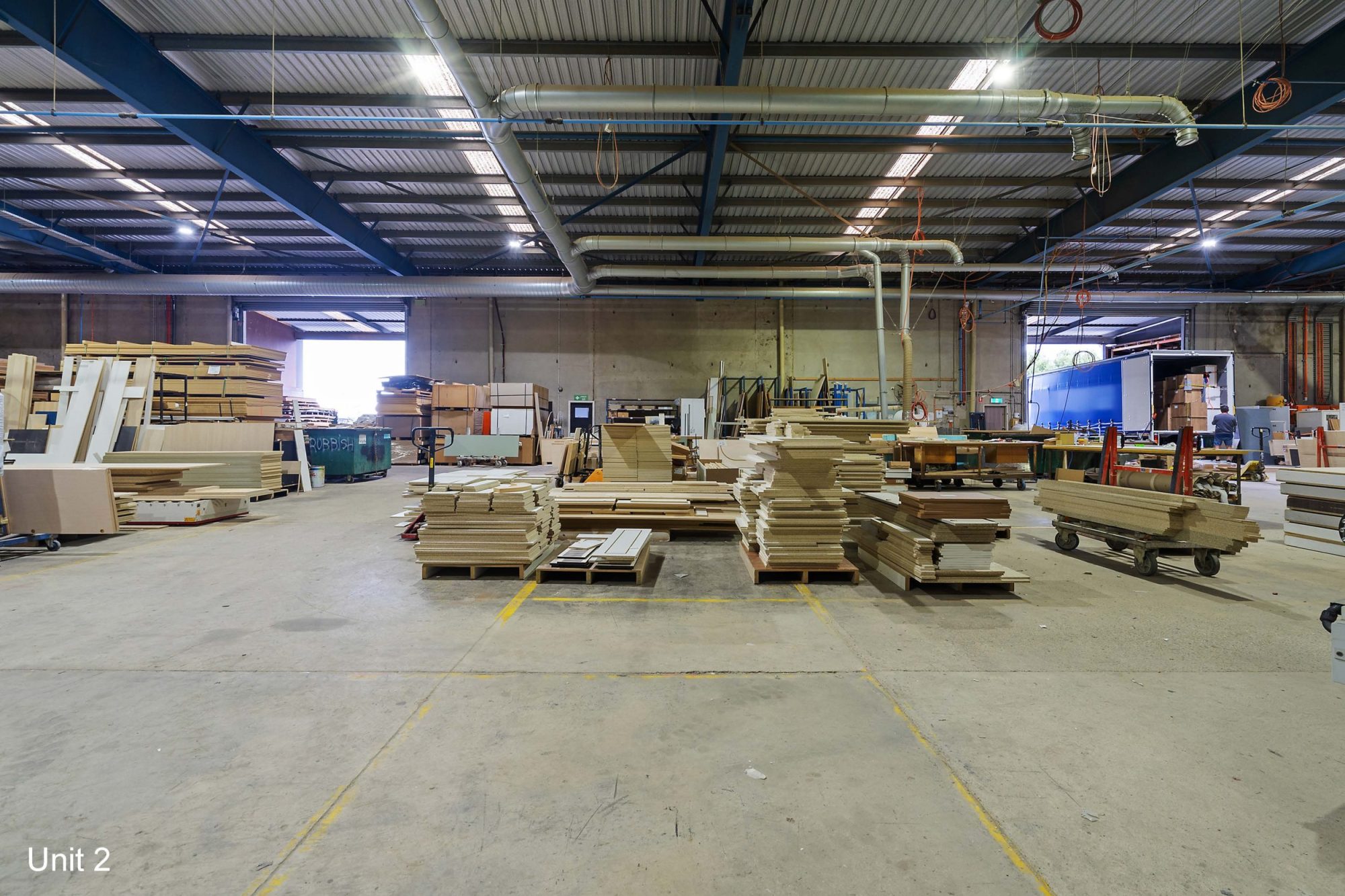 gallery_6_680712c242765a8471b3c5e0_4._Warehouse